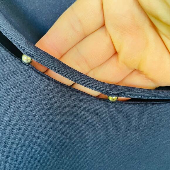 Chico’s Liquid Knit Size XL blue Top - Picture 3 of 9